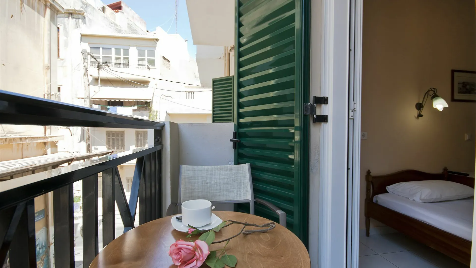 Mirabello Hotel Iraklion 2*,