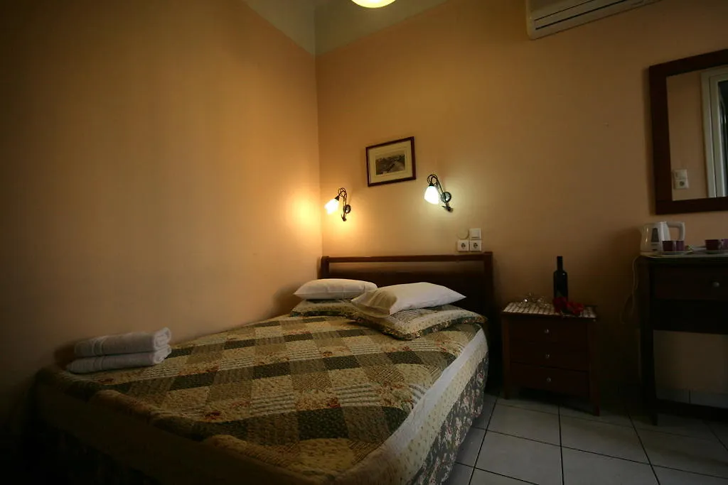 Mirabello Hotel Heraklion  2*, Heraklion (Crete) Greece
